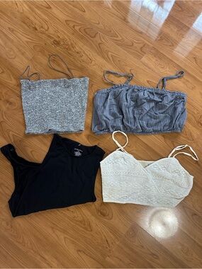 lot of 4 tops. Garage, dynamite and american eagle